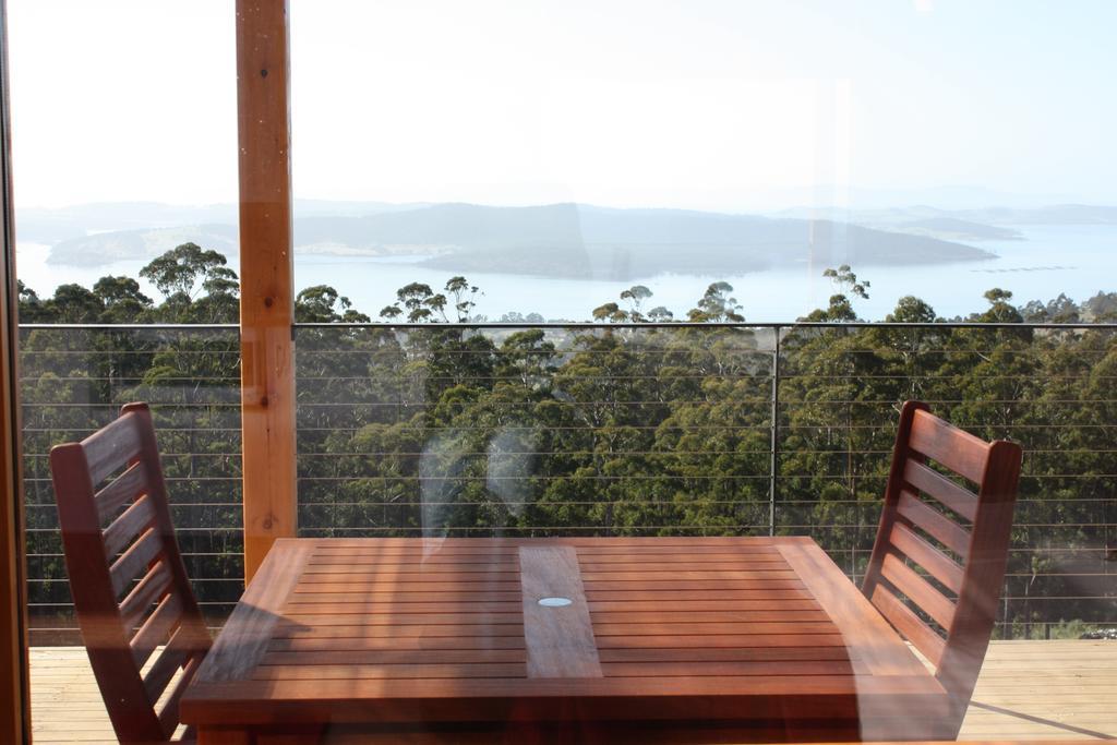 Woodbridge Hill Hideaway Villa Exterior photo